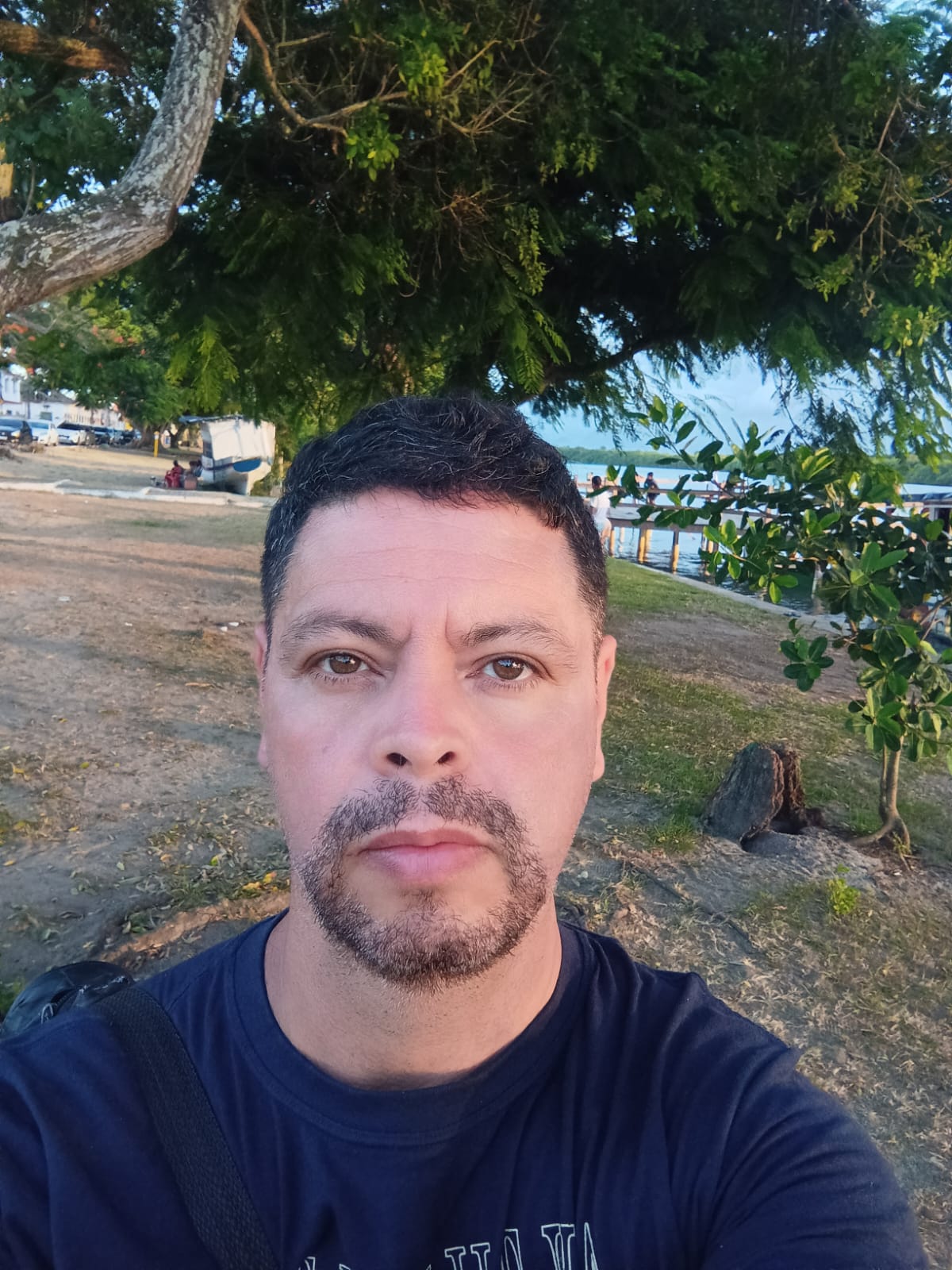 Eduardo Leite — Hipnoterapeuta Clínico em São Gonçalo RJ